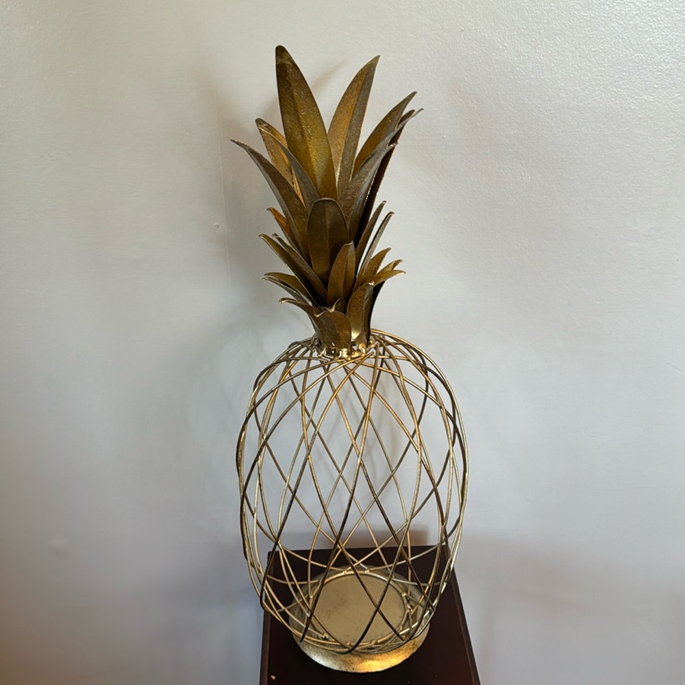 Gold Metal Pineapple decor